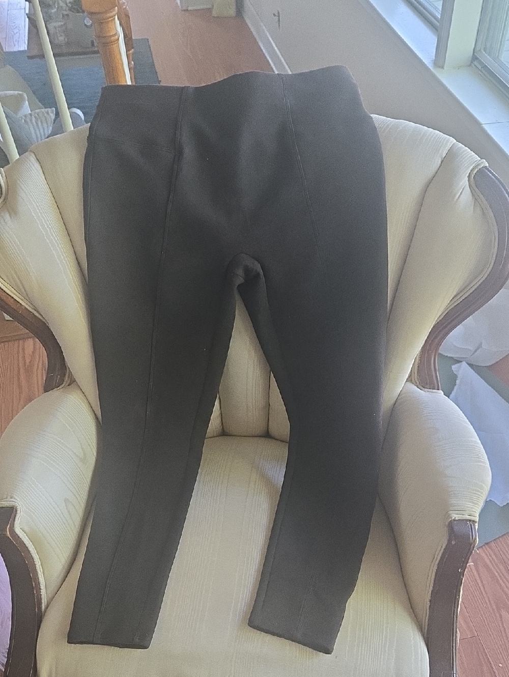 SPANX Black Sculpting Ponte Ankle Pants